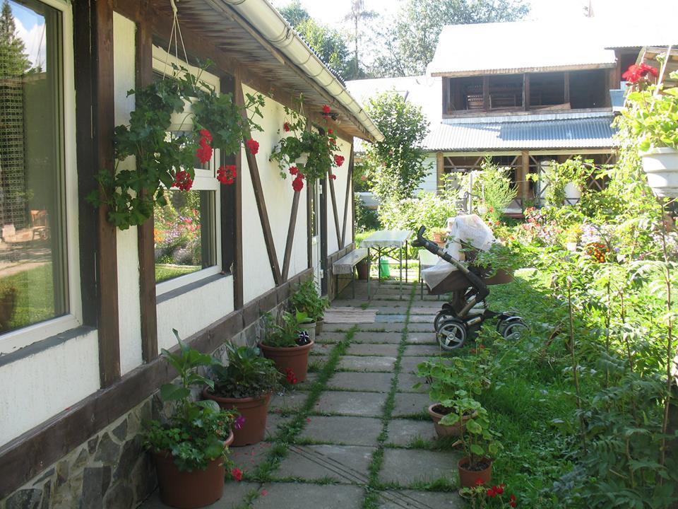 Біла Хижа Verkhne-Studenyy Exterior photo